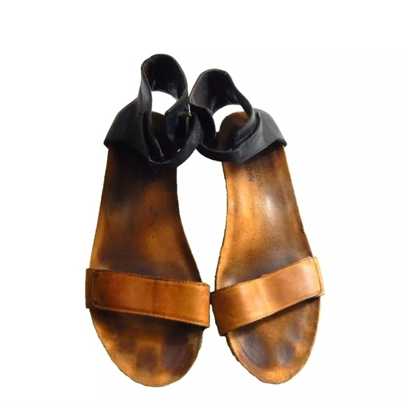 Naot Prophecy Wedge Sandals - Picture 1 of 6